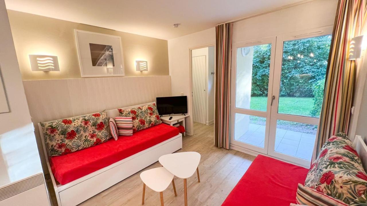 6-Person Apartment With Swimming Pool Tennis Court And Free Parking 25 Le Touquet Exterior photo