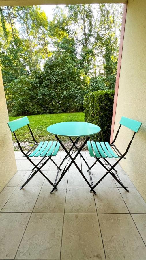 6-Person Apartment With Swimming Pool Tennis Court And Free Parking 25 Le Touquet Exterior photo