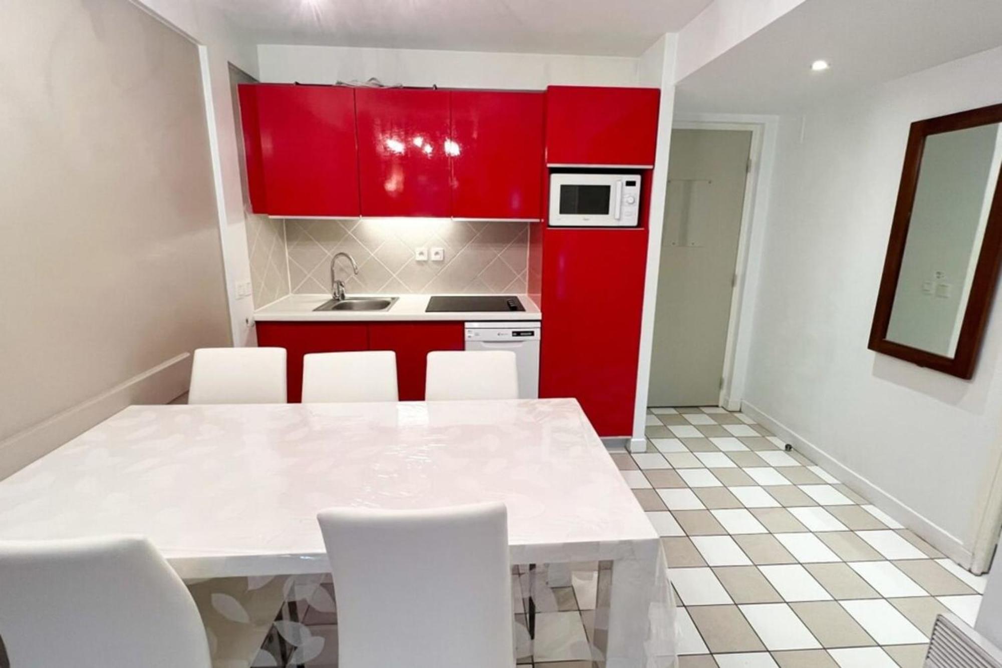 6-Person Apartment With Swimming Pool Tennis Court And Free Parking 25 Le Touquet Exterior photo